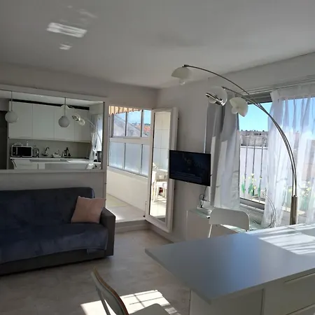 Apartment Mace9 Cannes